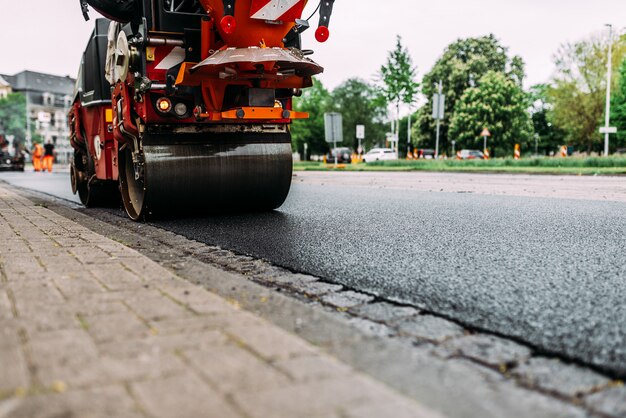 Enhance Your Lot with Expert Asphalt Paving Teams in San Rafael