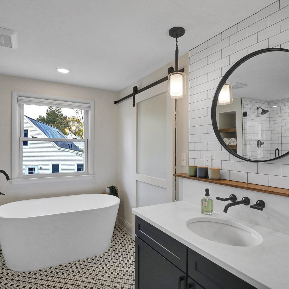 callcustombuilt.comwp-contentuploads202109Custom-Built-Design-amp-Remodeling-Bathroom-Remodeling-02-scaled