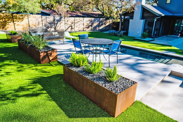 Quick Backyard Landscaping Services in Turlock CA