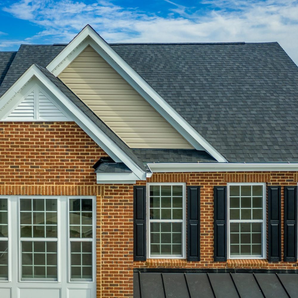 TDC Roofing & Remodeling oversees proficient roofing services in Hurst, TX. Call the specialists today for commercial and residential services.