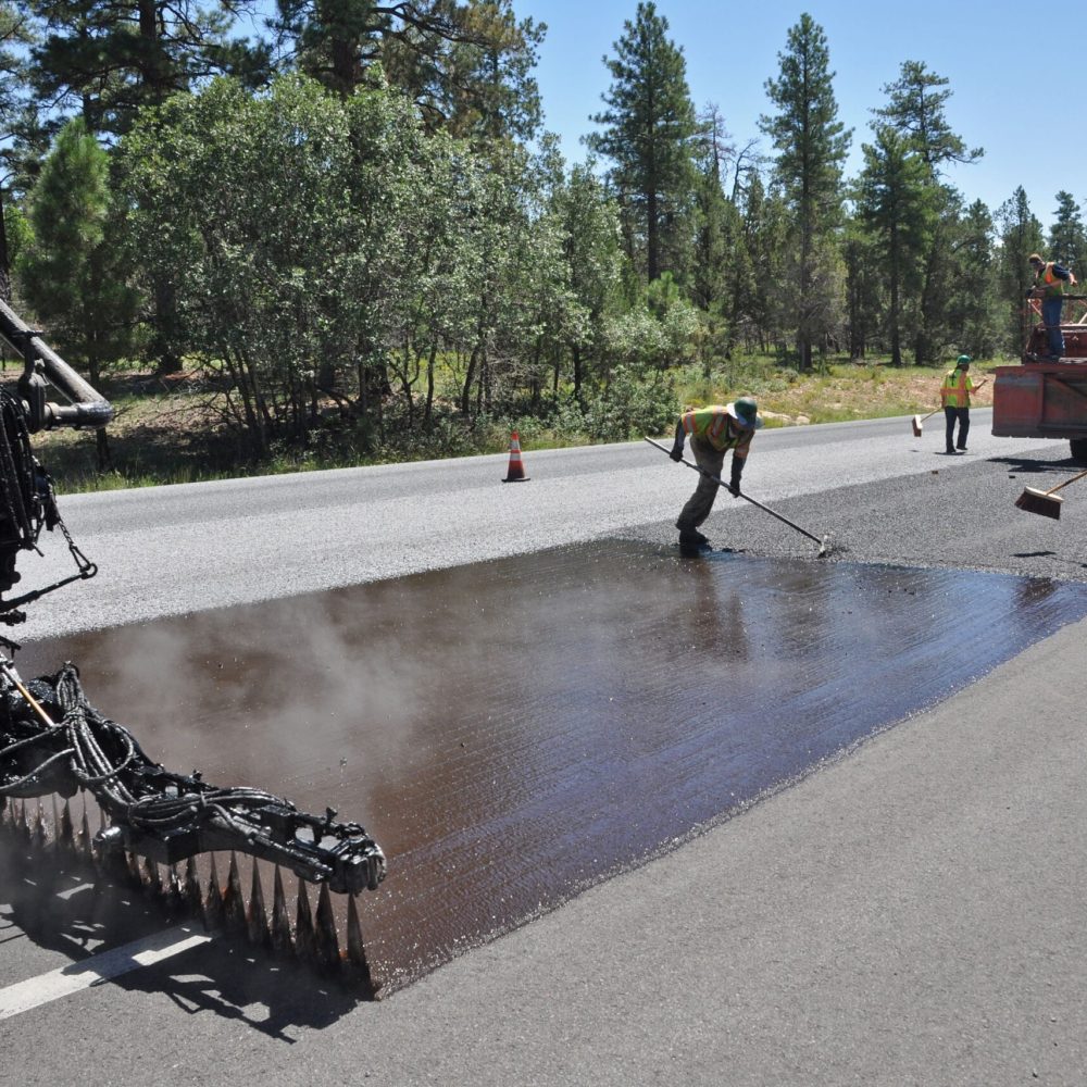 0432_Grand_Canyon_South_Entrance_Roadwork_(4927908559)