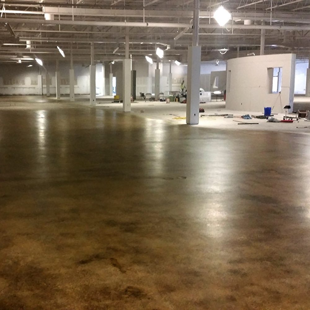 imgi_130_AFTER-Store1