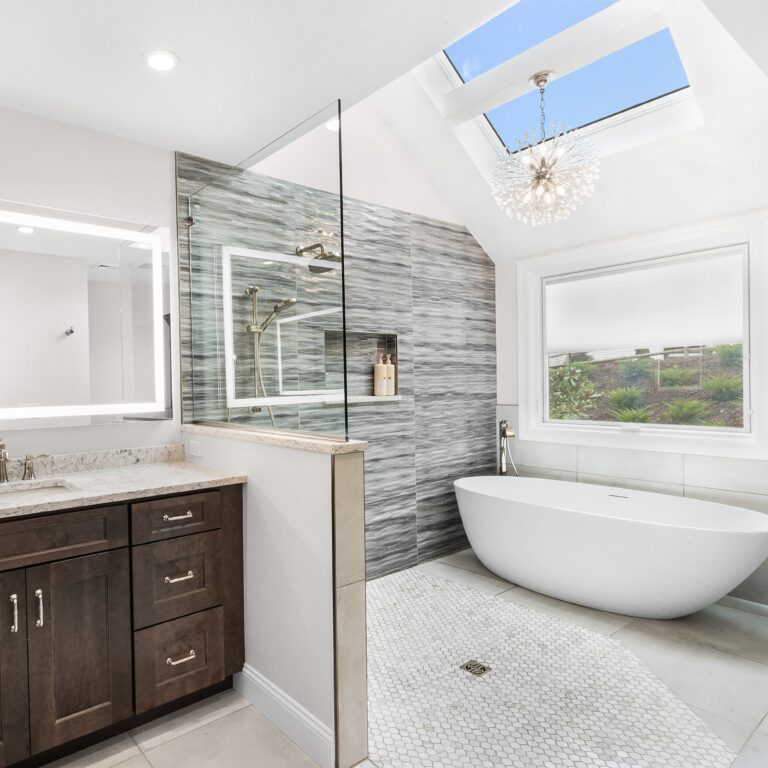 Stylish Bathroom Renovations in Stafford TX
